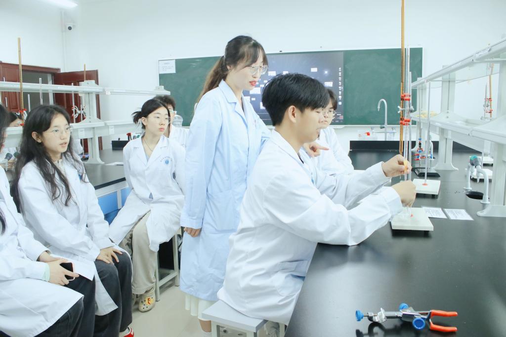 分析化学实验室2